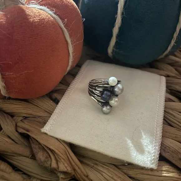 James Avery Burgeon Pearl Ring